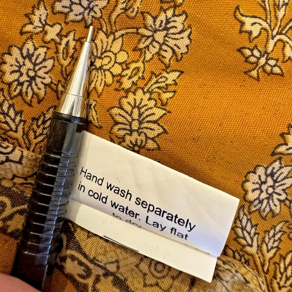 Earthbound Trading Company Sari Wrap Reversible Skirt 100% Silk One Size EUC - Picture 12 of 12